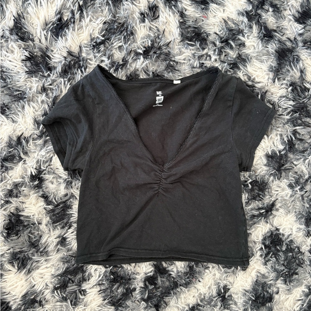 Black V-Neck Ruched Women's Crop Top